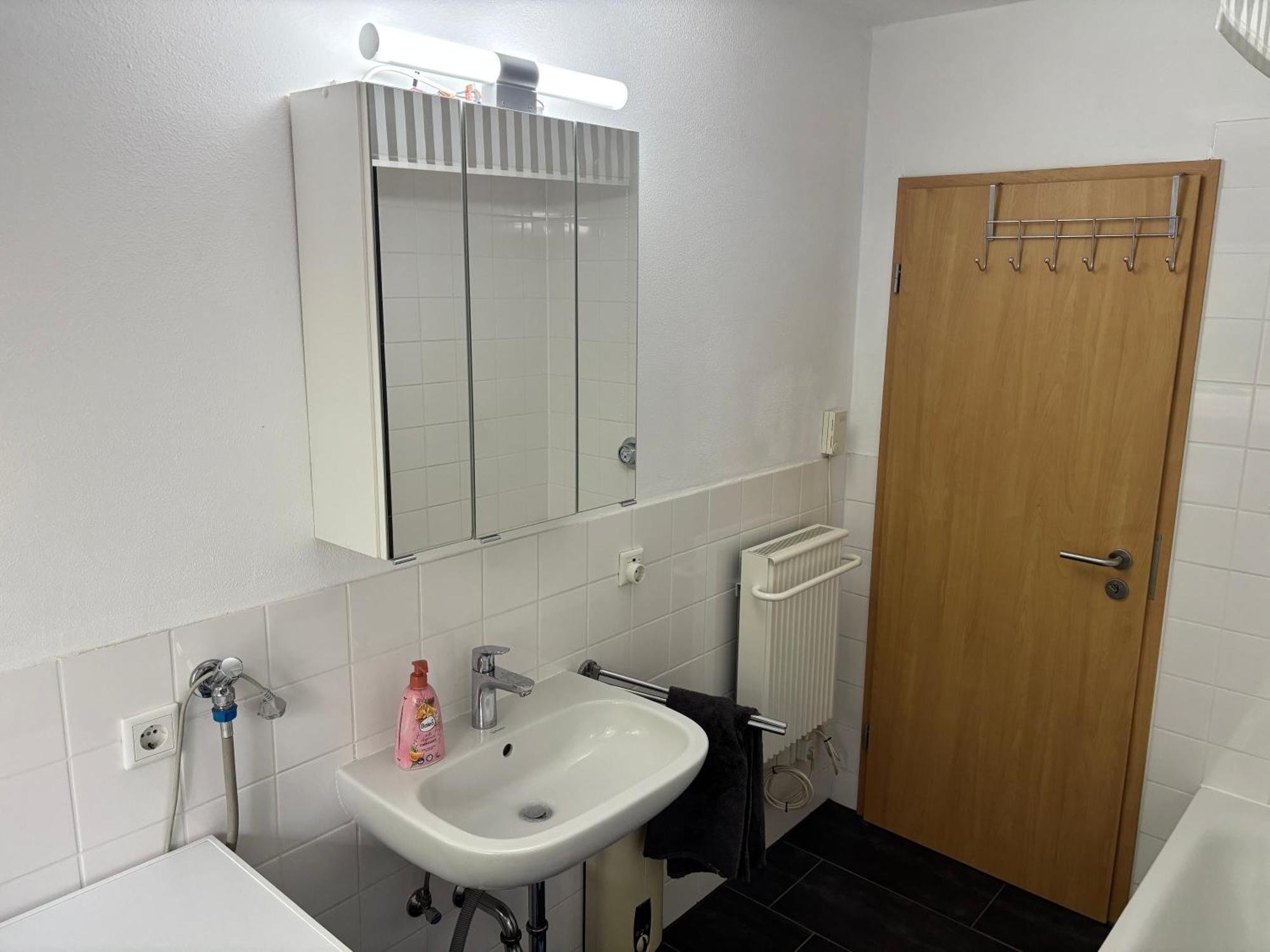 Cityloft Kassel 2 - Zentrale Unterkunft - Balkon - Netflix - Parkplatz Bagian luar foto