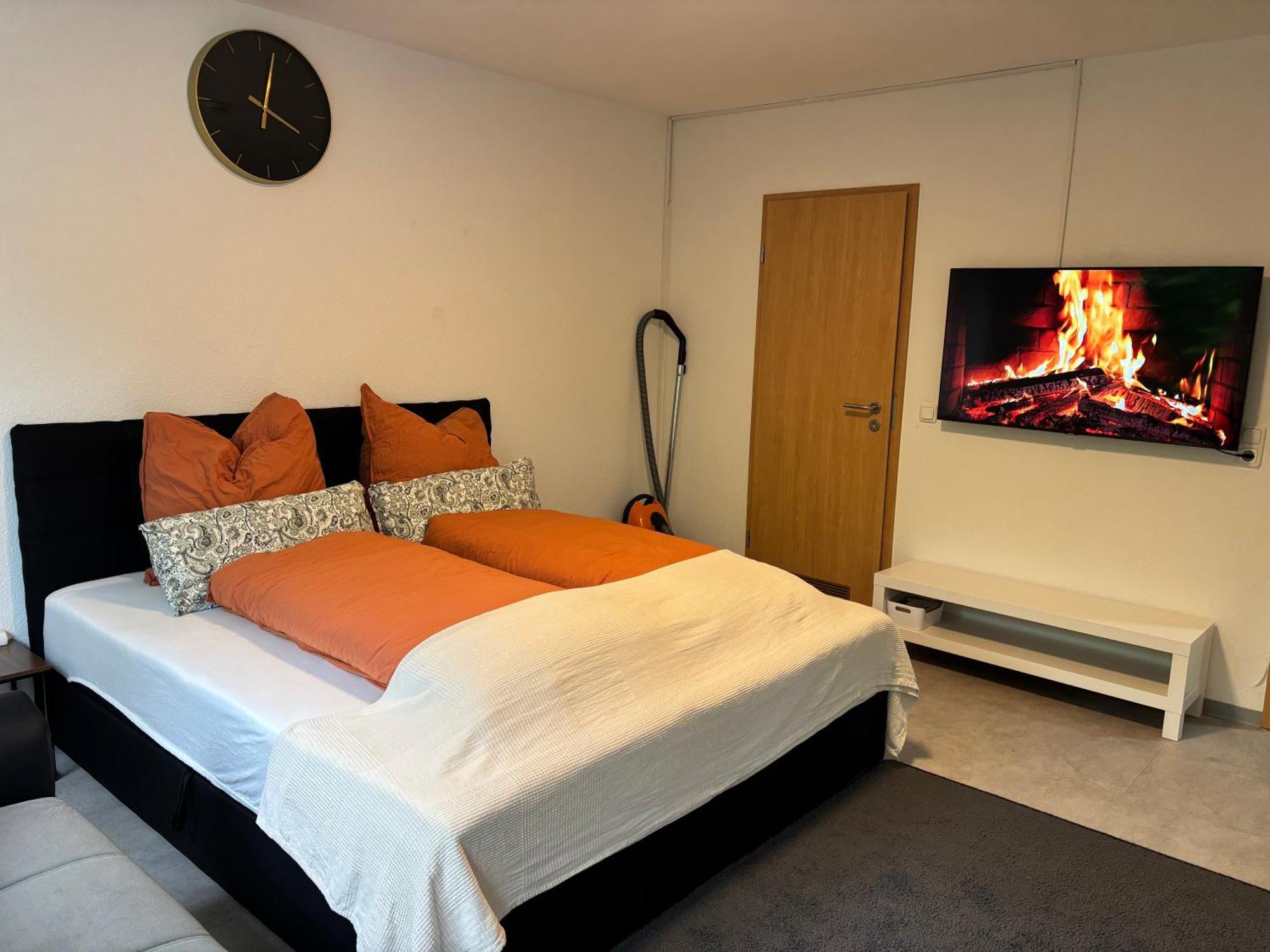 Cityloft Kassel 2 - Zentrale Unterkunft - Balkon - Netflix - Parkplatz Bagian luar foto